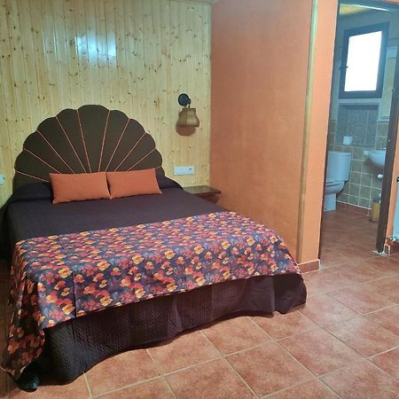 Casa Conesa II Konuk evi Tronchon Dış mekan fotoğraf